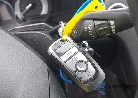 2018 Ford Fusion Hybrid Se z USA, uszkodzony, nr VIN 3FA6P0LU7JR188110